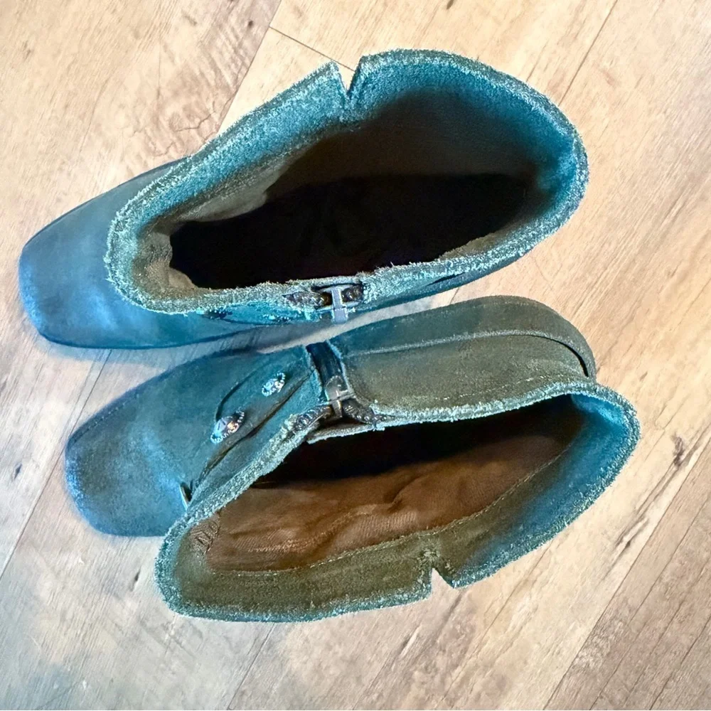 OTBT Dugas Forest Green Suede Ankle Boots